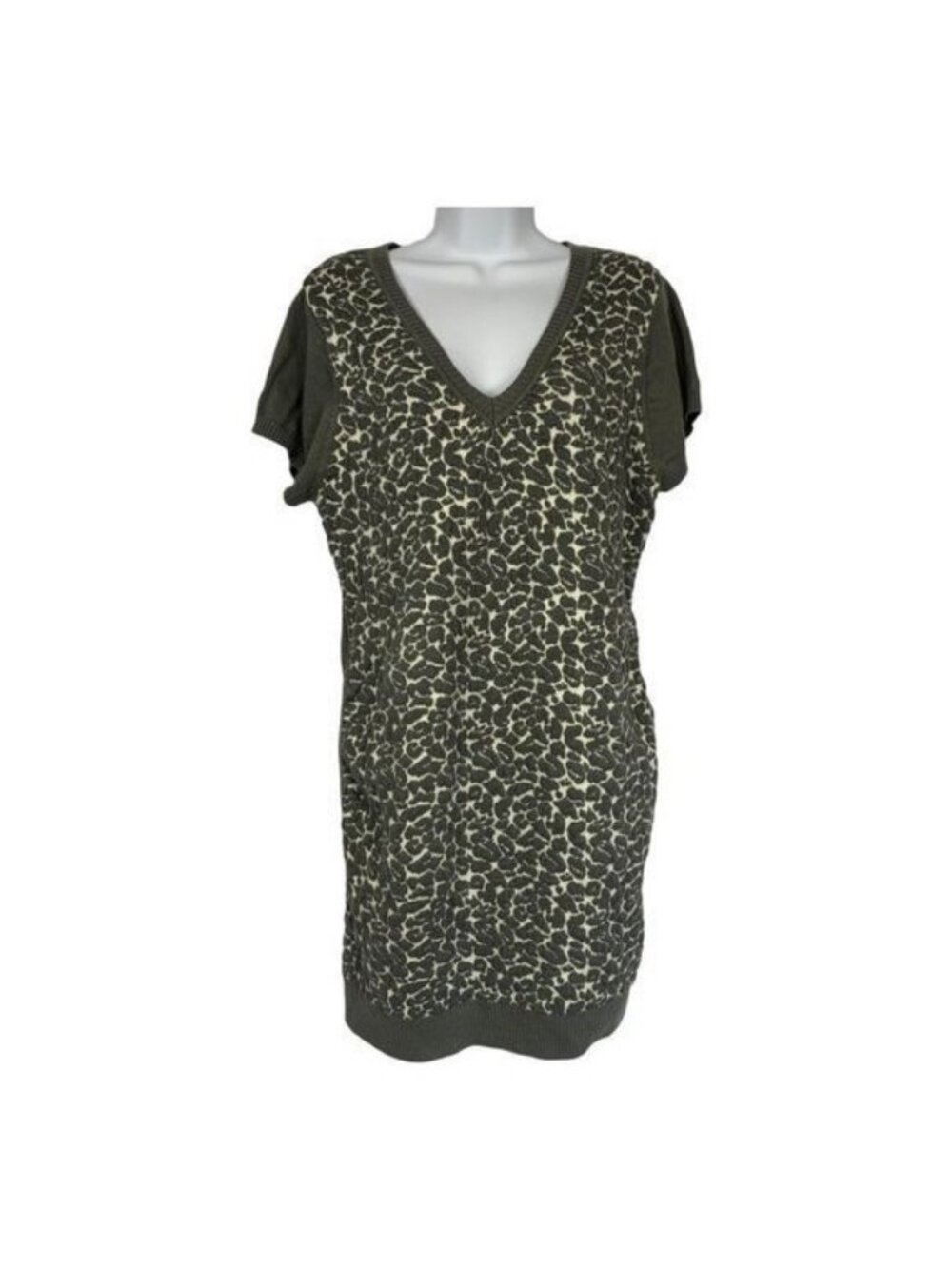 Extra Touch Womens 2X Leopard Knit Short-Sleeve V-Neck Sweater Dress Gray/Beige